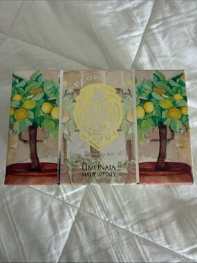 Lemon Soap Gift Set - White, Yellow, Green